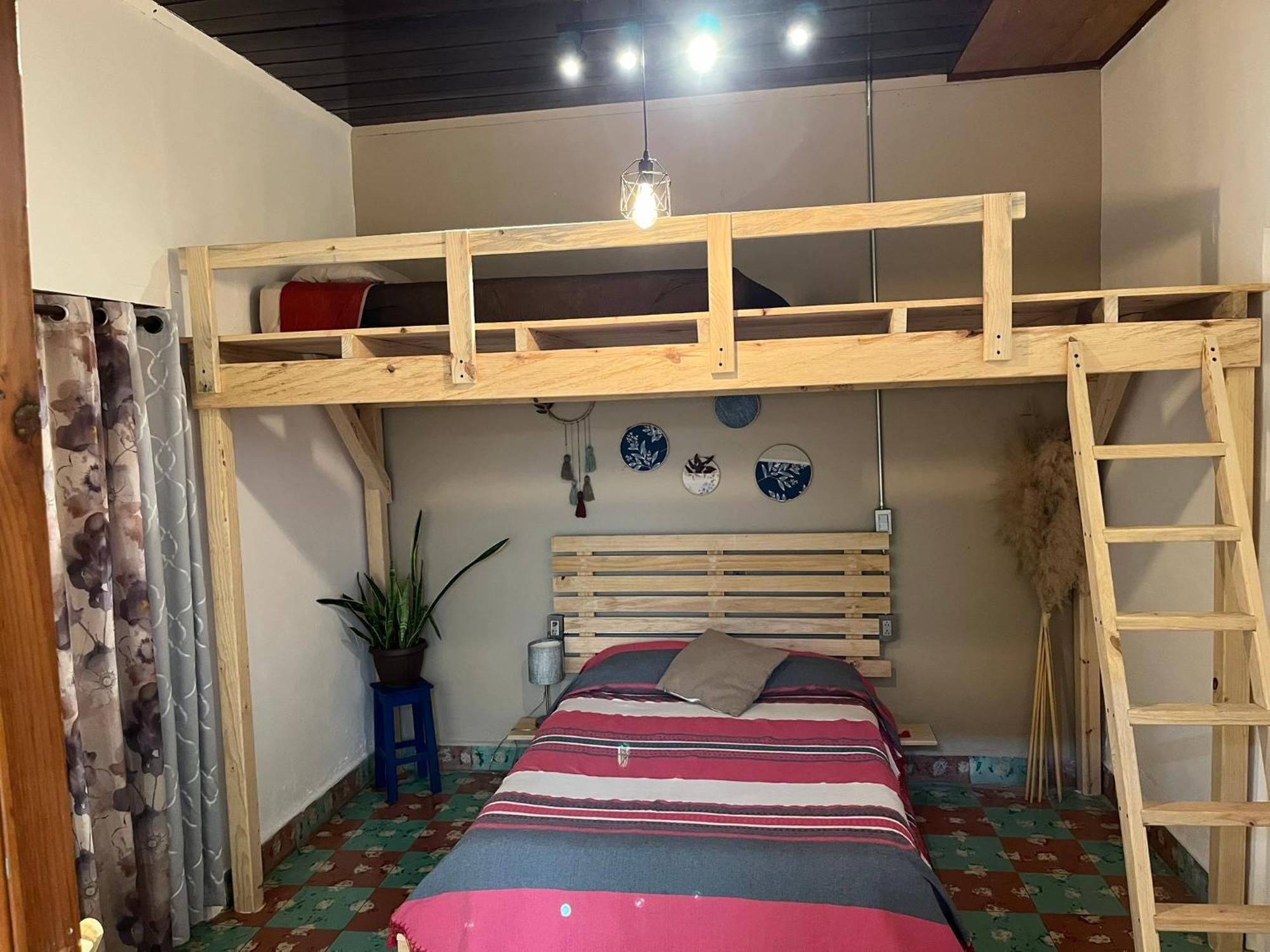 Hostal Casa Gaia San Cristóbal de Las Casas Exterior foto