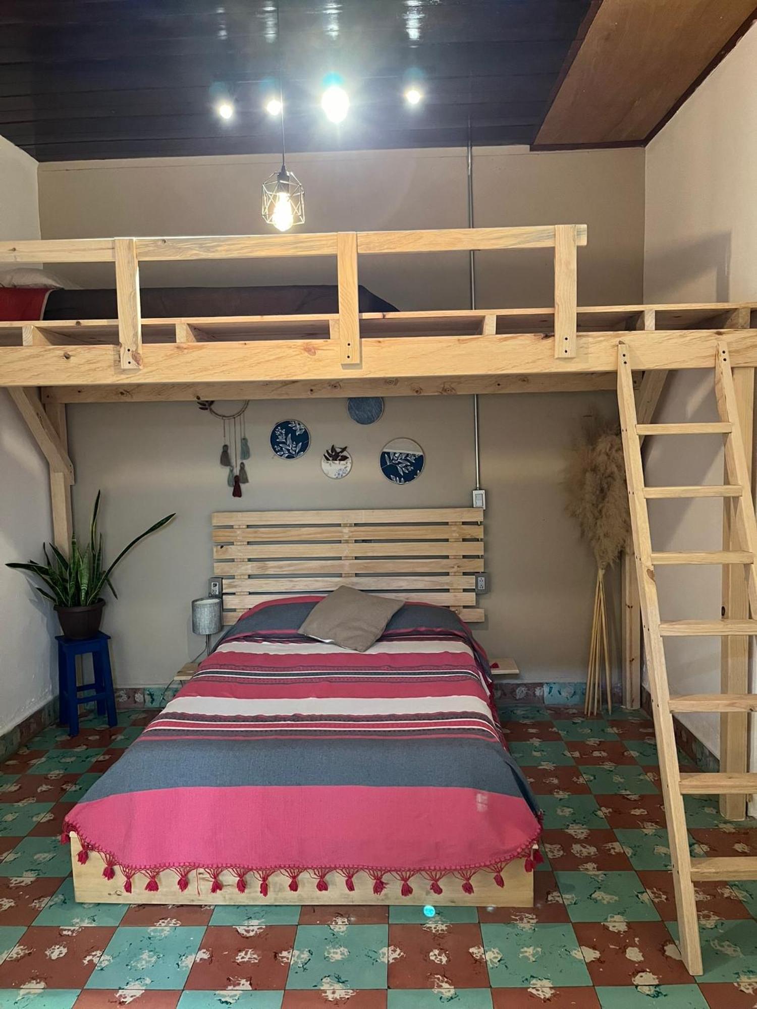 Hostal Casa Gaia San Cristóbal de Las Casas Exterior foto